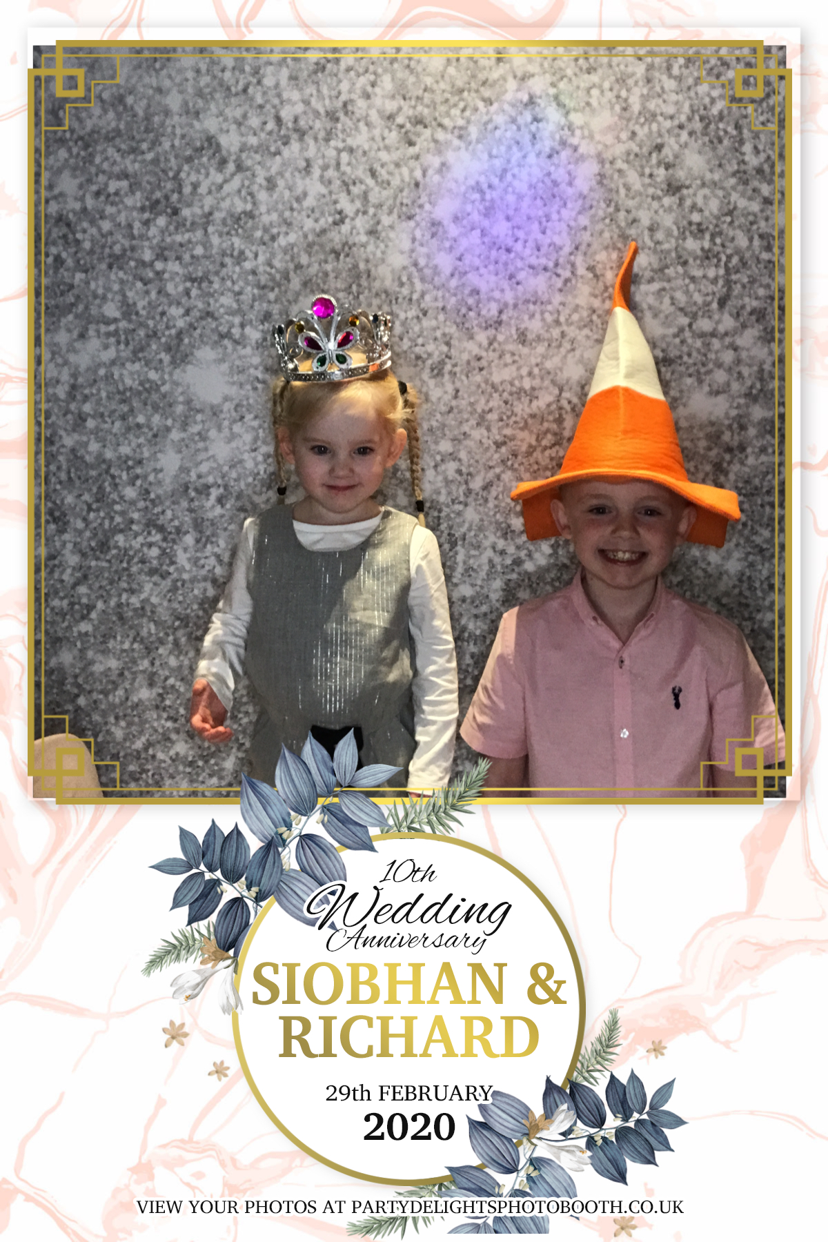 Siobhan and Richards Vow renewal  | View more photos from the event at gallery.partydelightsphotobooth.co.uk/u/PartyDelightsPhotoBooth/Siobhan-and-Richards-Vow-renewal